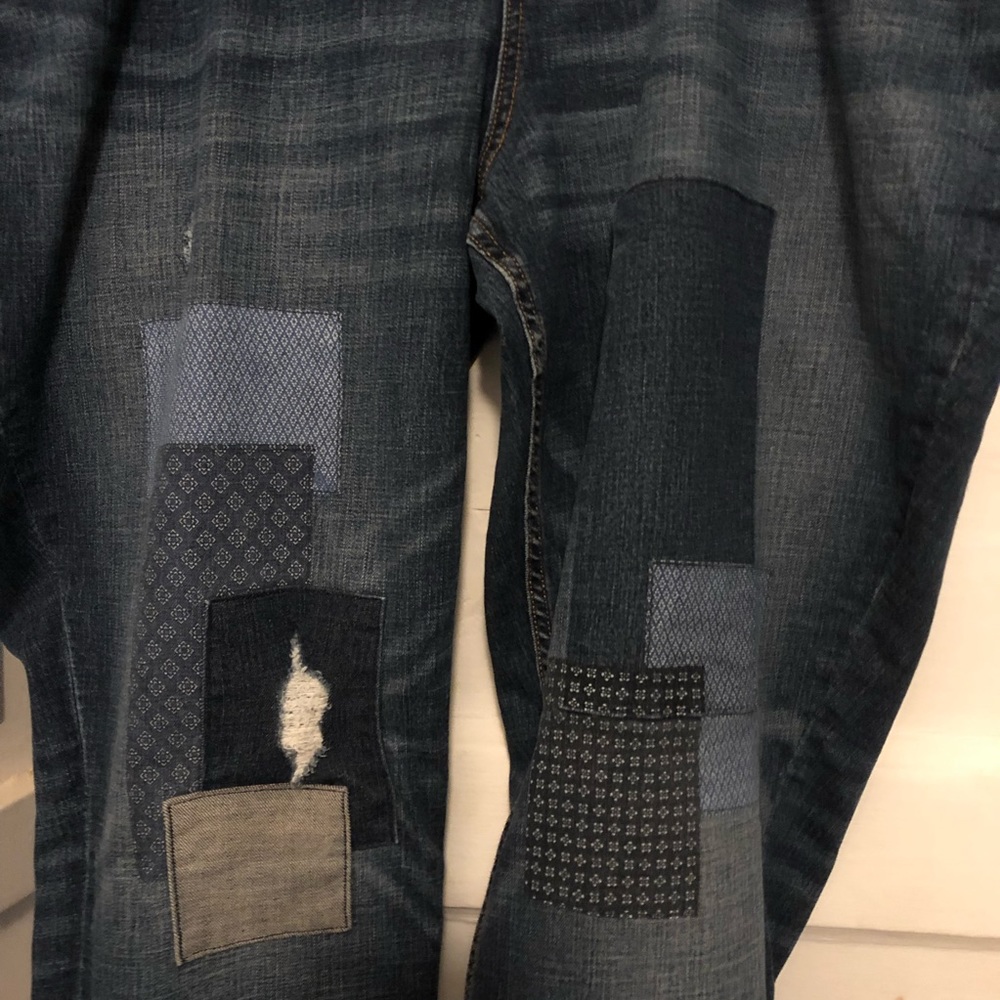 Distressed Jeans